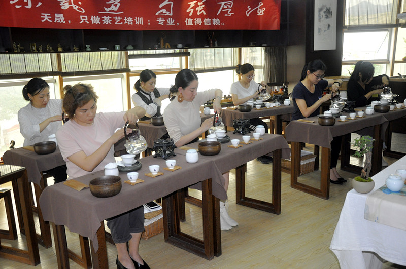 厦门哪个茶艺师培训机构最正规?